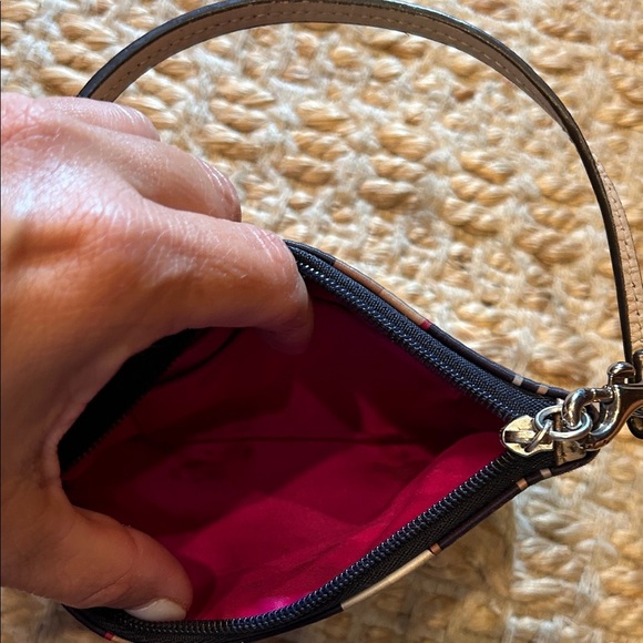 Coach Signature Pattern Wristlet in Pink and Brown - Picture 5 of 12